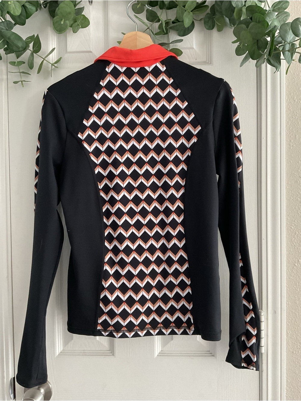 TRINA TURK RECREATION Women's Black and Red Geometric Zip Jacket - Picture 3 of 9